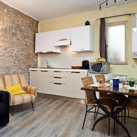 I Papaveri Bed & Breakfast *